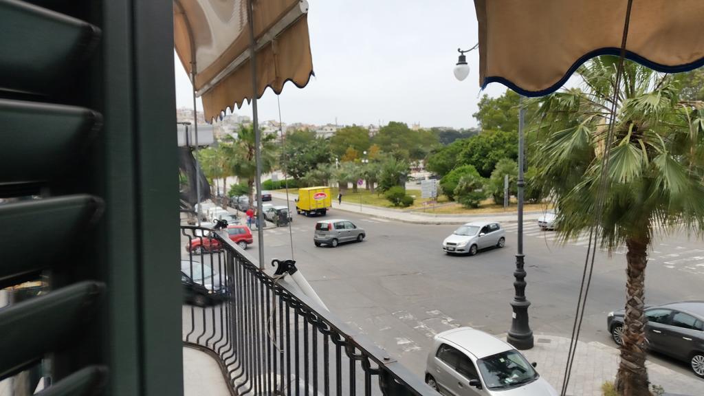 Il Balcone Sullo Stretto Bed & Breakfast เรจโจ ดี คาลาเบีย ภายนอก รูปภาพ